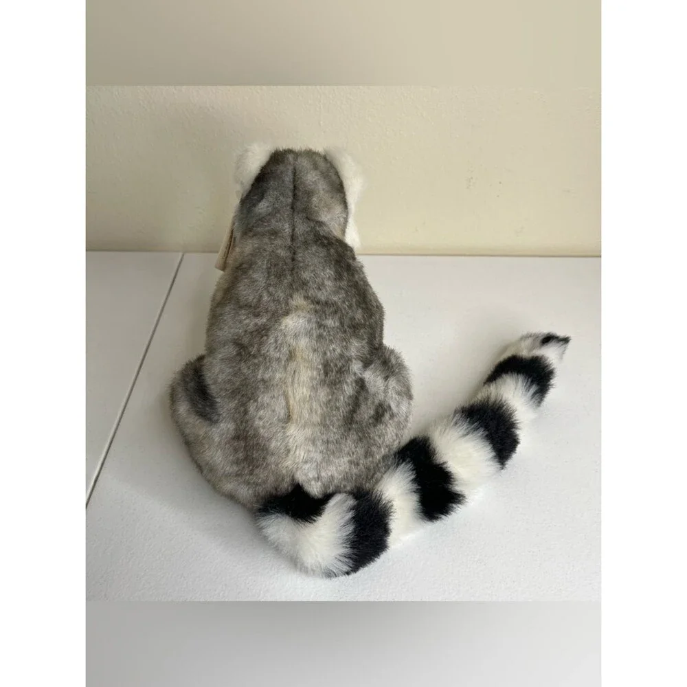Vintage Disney Animal Kingdom Ring Tailed Lemur Plush Stuffed Animal Retired Tag